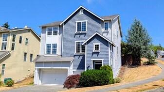 20933 13th Pl W in Lynnwood, WA - Building Photo