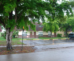 2291 NW 59th Way Apartments