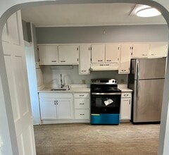 720 High St, Unit 1 in Bethlehem, PA - Building Photo - Building Photo