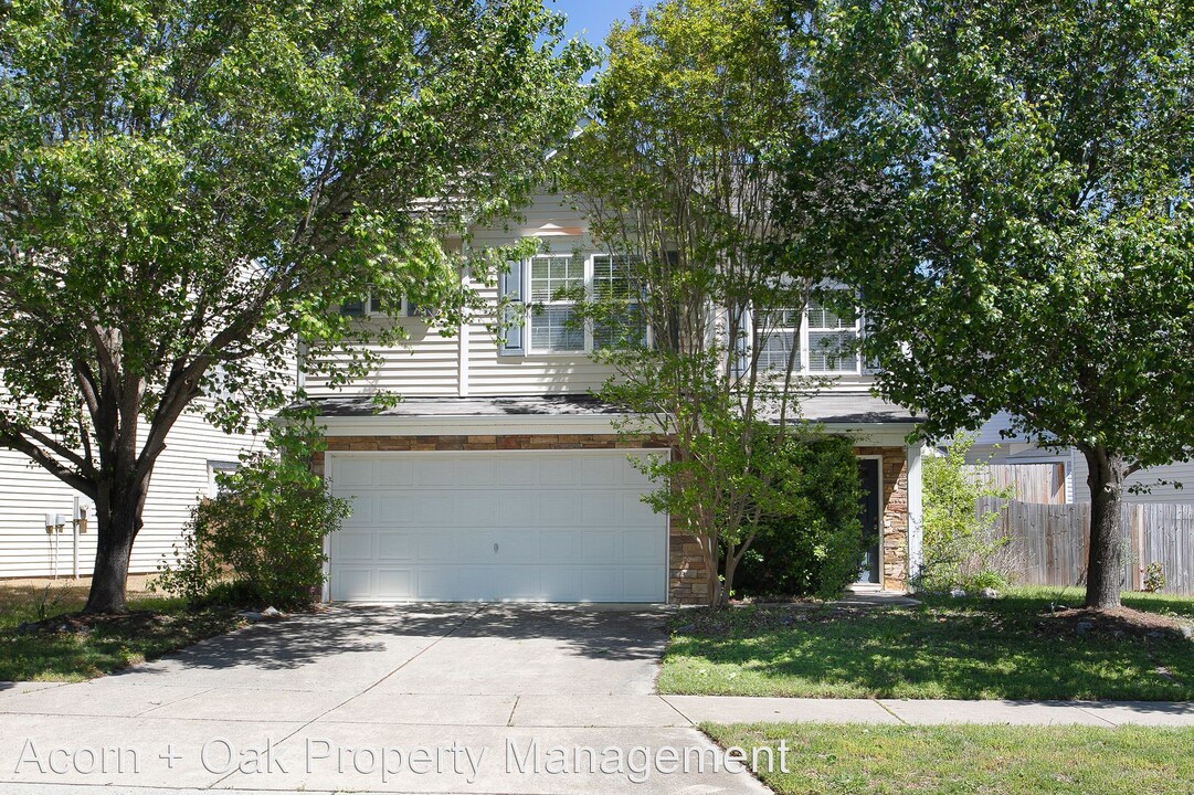 1119 Orchard Oriole Ln in Durham, NC - Building Photo