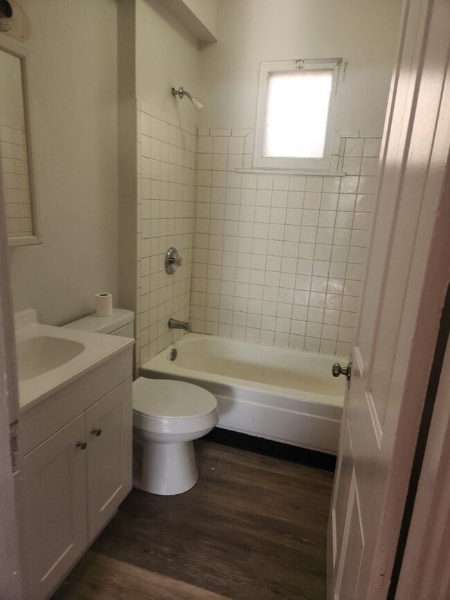 2366 Wheeler St in Cincinnati, OH - Building Photo - Building Photo