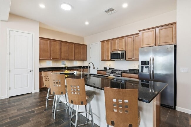 4897 N 207th Ln in Buckeye, AZ - Foto de edificio - Building Photo