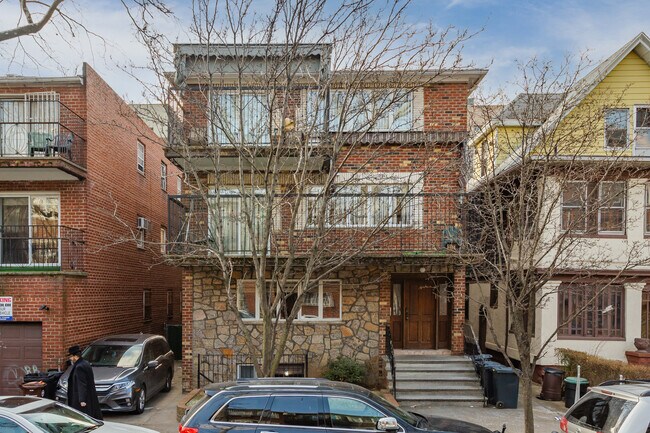 1320 45th St in Brooklyn, NY - Building Photo - Building Photo