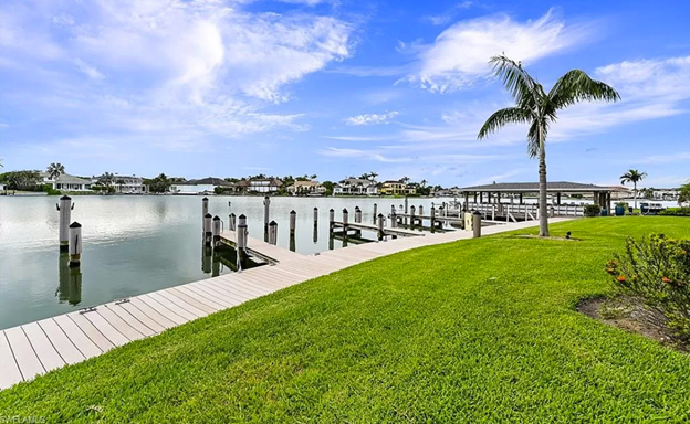 3400 Gulf Shore Blvd N, Unit L8 in Naples, FL - Building Photo - Building Photo