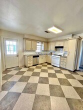 2610 36th St in Lubbock, TX - Building Photo - Building Photo