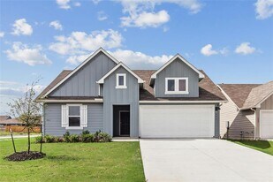 605 Jane Long Dr in San Marcos, TX - Building Photo