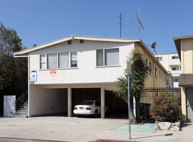 1457 S Westgate Ave in Los Angeles, CA - Building Photo - Building Photo