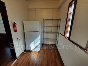 2044 N 11th St in Terre Haute, IN - Foto de edificio - Building Photo