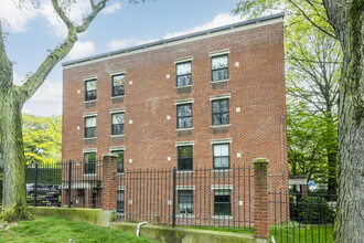 155 Terrace Pl in Brooklyn, NY - Building Photo - Building Photo