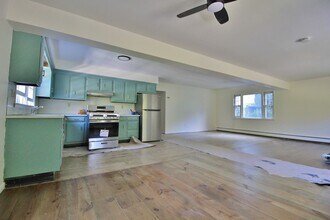 606-616-616 Dewitt Mills Rd in Kingston, NY - Building Photo - Building Photo