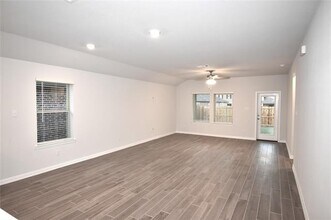 5408 Locke Dr in Denton, TX - Building Photo - Building Photo