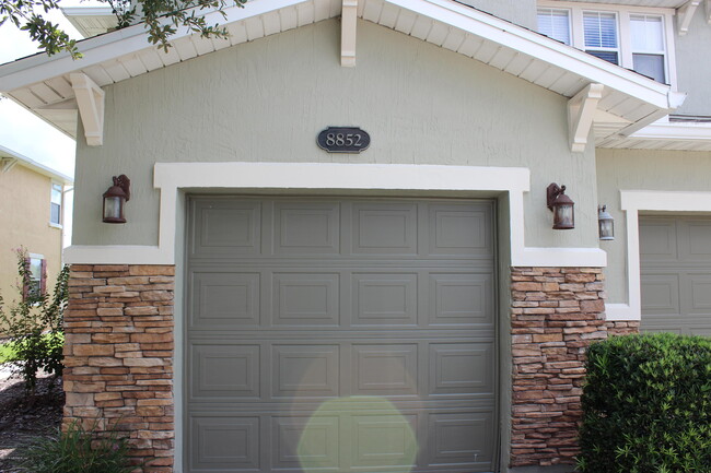 8852 Shell Island Dr in Jacksonville, FL - Foto de edificio - Building Photo