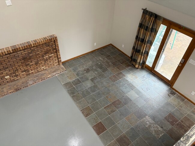 6163 N Holmes Rd in Salina, KS - Building Photo - Building Photo