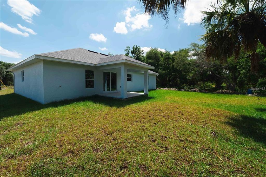 19172 Raymond Ave in Port Charlotte, FL - Building Photo