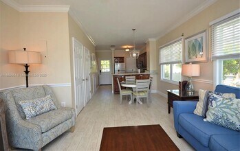 7046 Harbor Village Dr in Marathon, FL - Building Photo - Building Photo