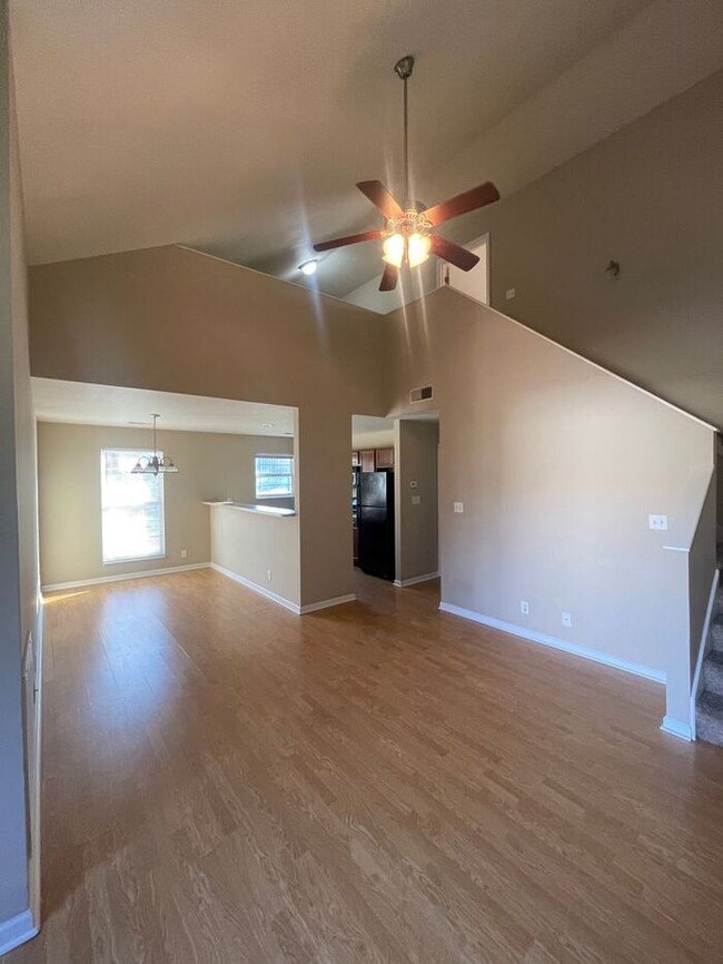 7313 Long Shot Ln in Knoxville, TN - Building Photo - Building Photo