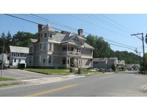 2 Main St in Hinsdale, NH - Building Photo