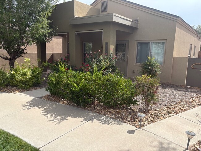 2324 Penn Ave SE in Albuquerque, NM - Building Photo - Building Photo