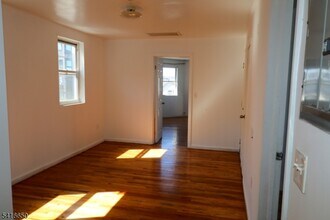 524 Mulberry St in Newark, NJ - Building Photo - Building Photo