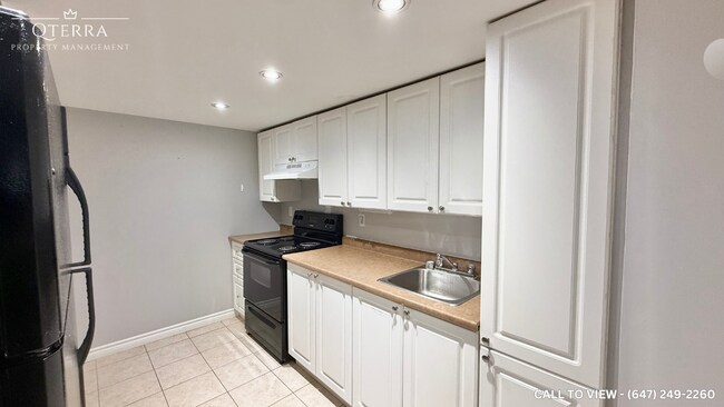 747 Parkview Cres in Cambridge, ON - Building Photo - Building Photo