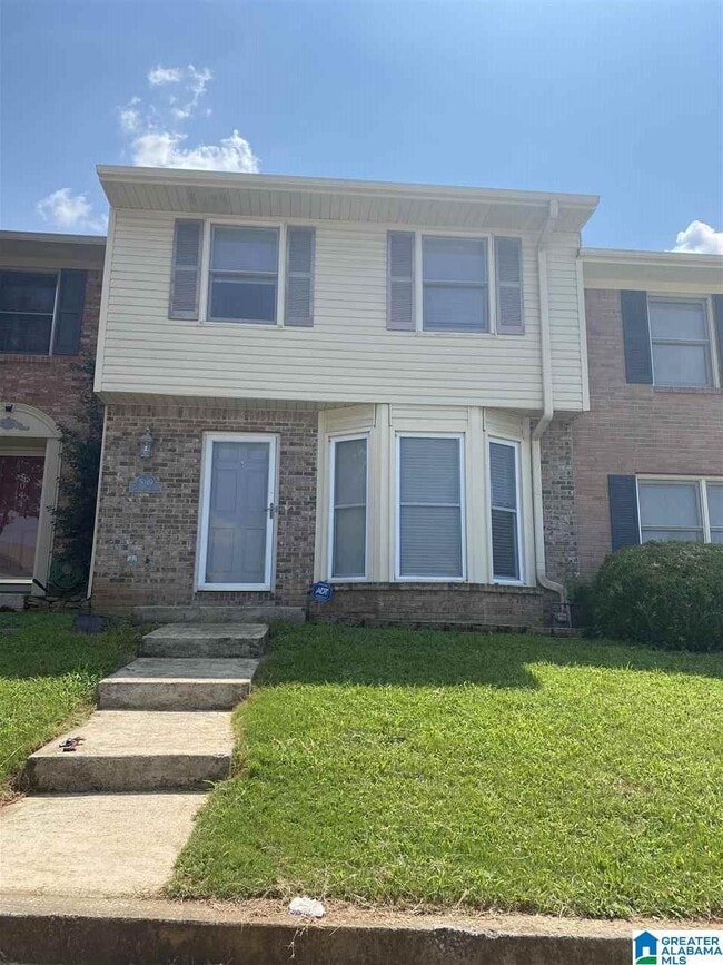 property at 5040 Cheshire Ct