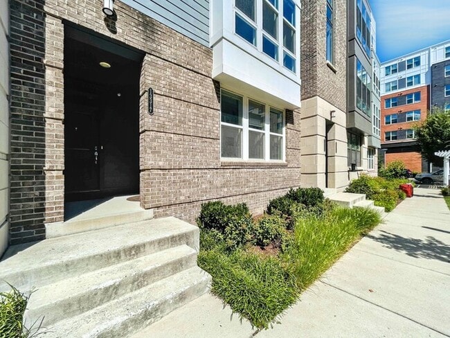 property at 13317 Launders St