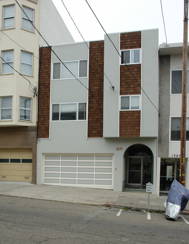 1371 10th Ave in San Francisco, CA - Building Photo - Building Photo