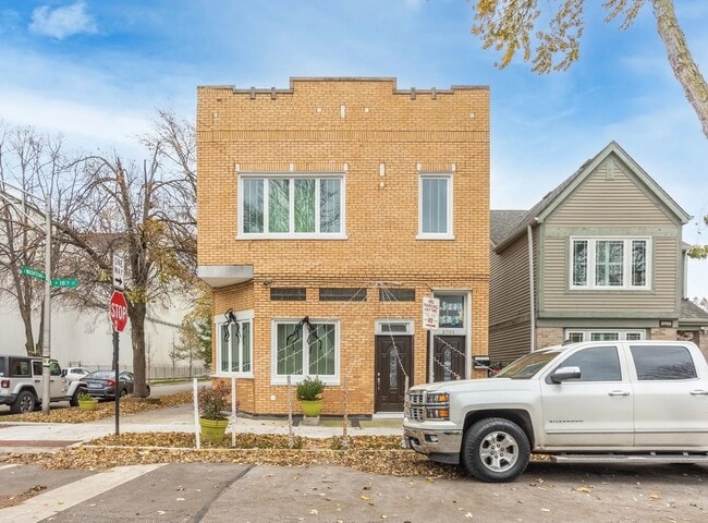 property at 2701 W 18th St