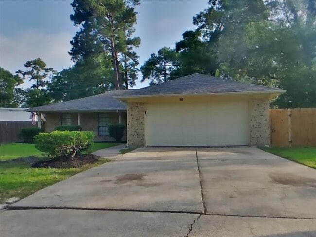 property at 218 S Diamondhead Blvd