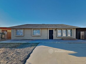 3529 W Chambers St in Phoenix, AZ - Foto de edificio - Building Photo