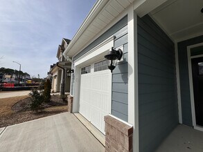 Room in House on Greatland Rd in Durham, NC - Building Photo - Building Photo