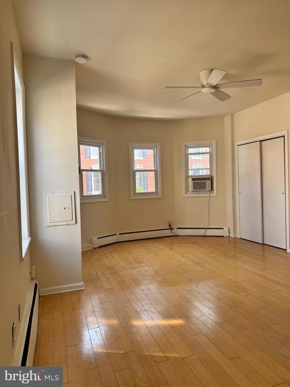 2062 Lombard St in Philadelphia, PA - Building Photo - Building Photo