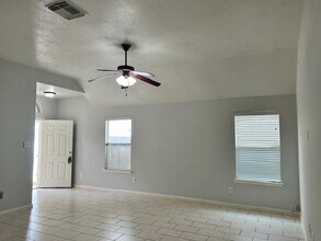 13715 Aviva Ln in Houston, TX - Building Photo - Building Photo
