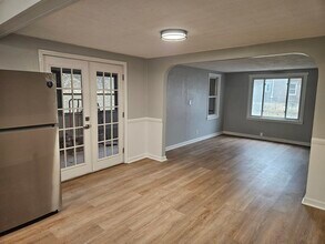 310 Green St in Plainfield, IN - Foto de edificio - Building Photo