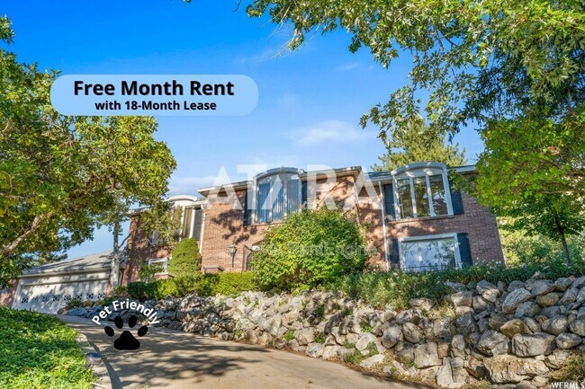 property at 1577 E Tomahawk Dr