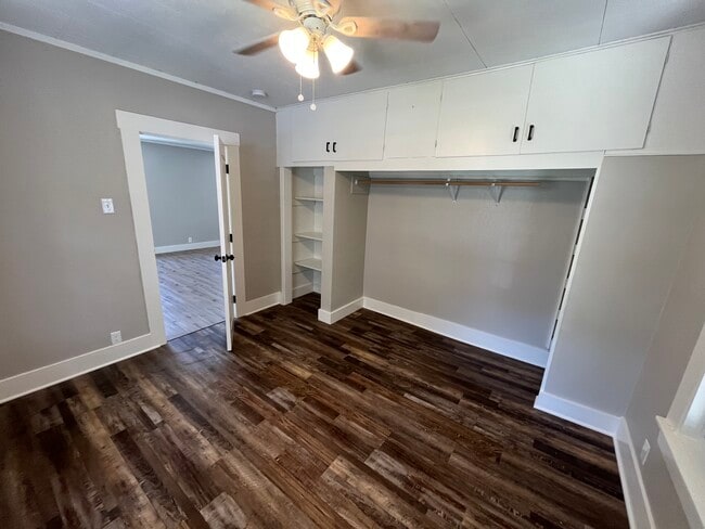 415 E Jackson St in Pittsburg, KS - Building Photo - Building Photo