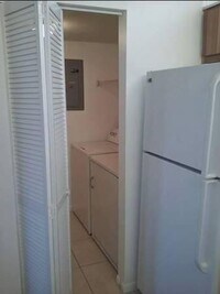 237 Pine HOV Cir photo'