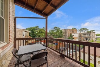 3616 W Lexington St, Unit 2 in Chicago, IL - Foto de edificio - Building Photo