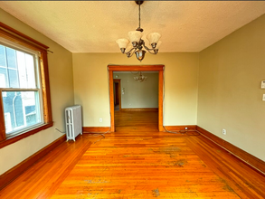 69-69 Linden St in Holyoke, MA - Building Photo - Building Photo