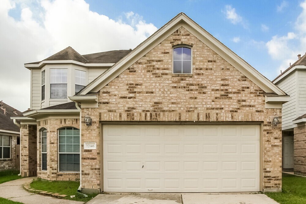 12146 Landsdown Ridge Way in Humble, TX - Building Photo