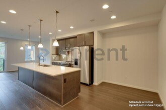 3300 NE 65th St in Seattle, WA - Building Photo - Building Photo