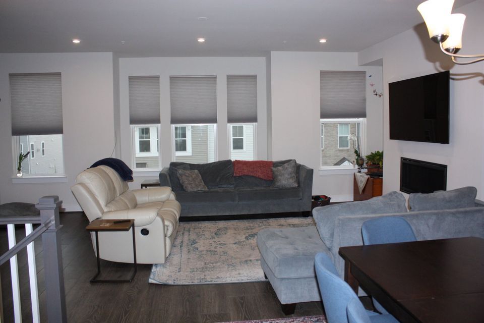 3018 Declan Way in Seven Corners, VA - Building Photo