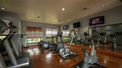 2123 Renaissance Blvd in Miramar, FL - Building Photo - Building Photo