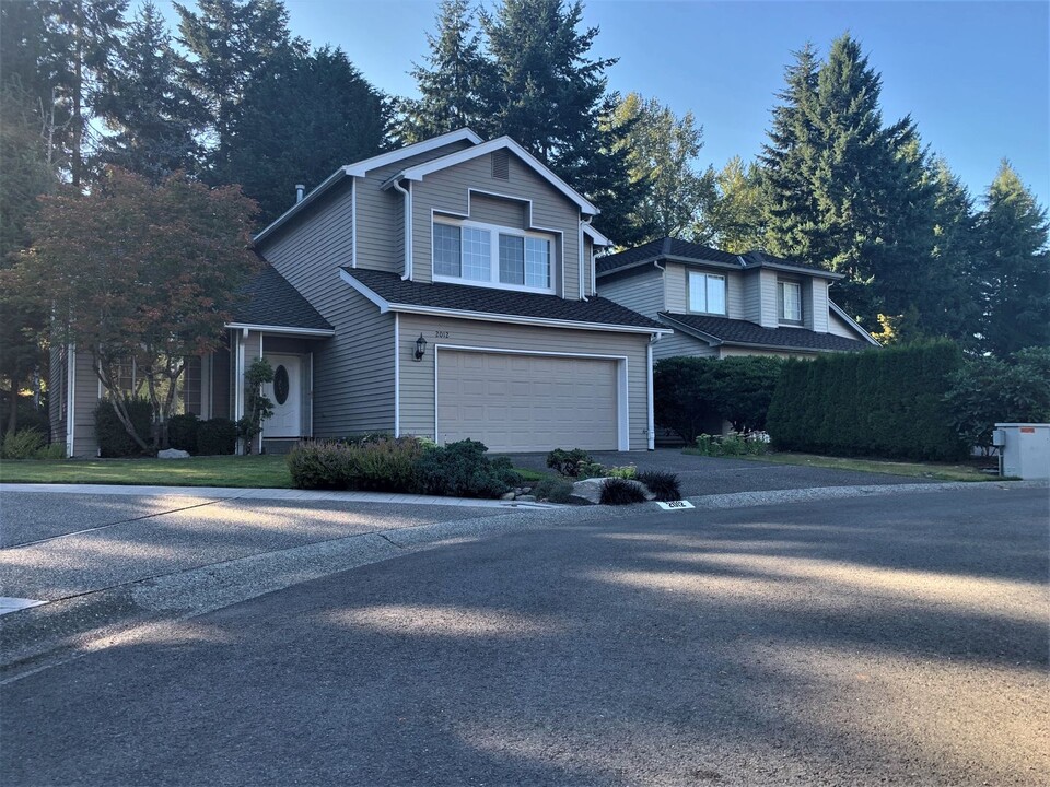 2012 163rd St SE in Mill Creek, WA - Building Photo