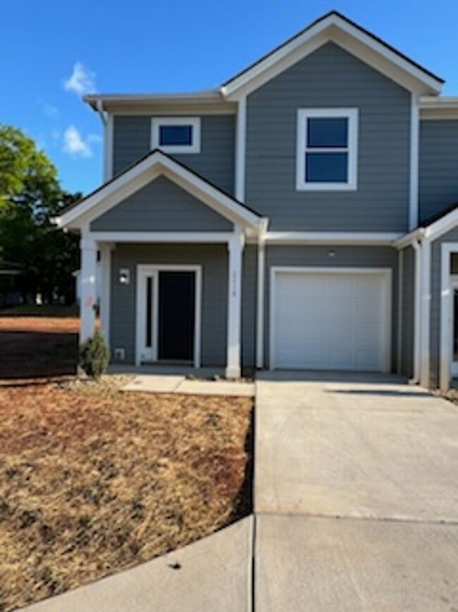 2218 West Blvd in Charlotte, NC - Foto de edificio - Building Photo