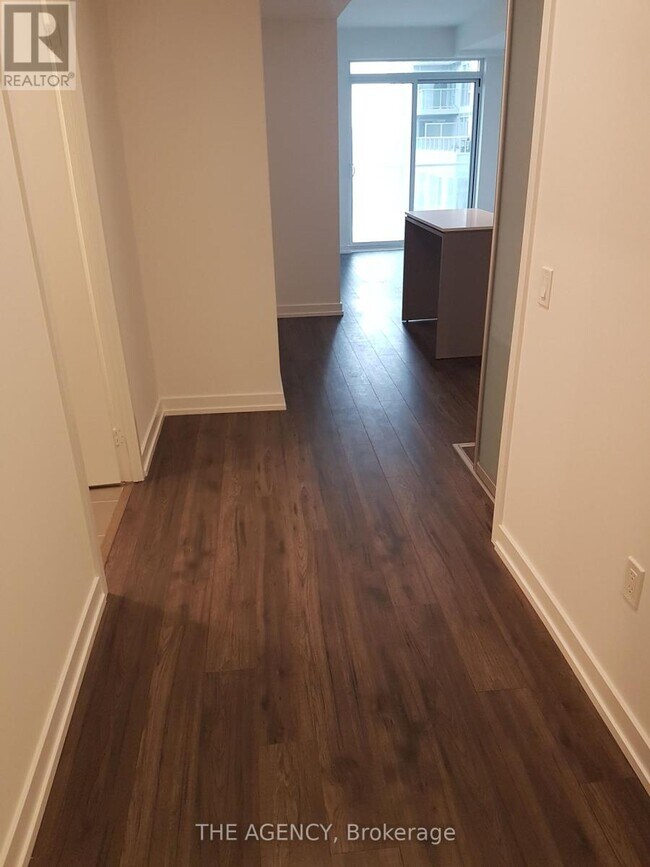 33 Helendale Ave in Toronto, ON - Building Photo - Building Photo