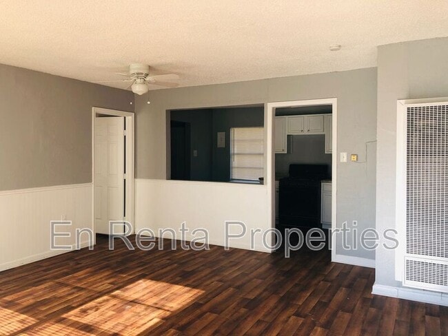 2341 Brothers St in Fort Worth, TX - Building Photo - Building Photo