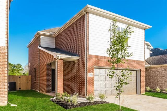 1400 Ester Ln in Ennis, TX - Building Photo - Building Photo