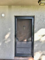 6034 Forest Hill Blvd in West Palm Beach, FL - Building Photo