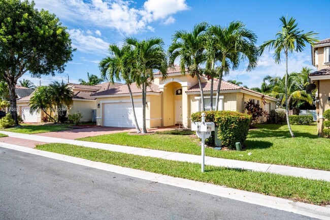 1550 SW 193rd Terrace in Pembroke Pines, FL - Building Photo - Building Photo